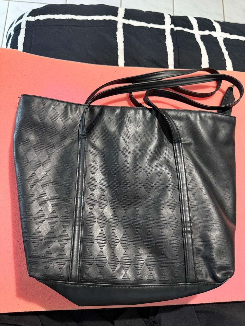 Classic Black Quilted Tote Bag - Women
